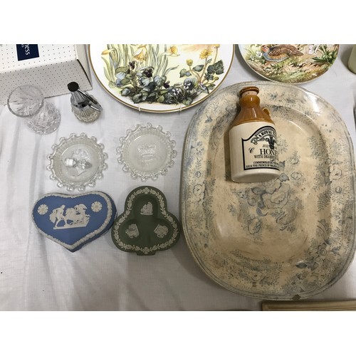 2 - Pottery and glassware selection. Osborne plaques, Caverswall decorative plates, blue and white jug a... 