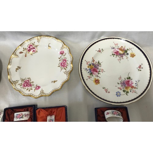 15 - Royal Crown Derby selection. Decorative plates including a Royal Pinxton Roses 26cm d, three other p... 