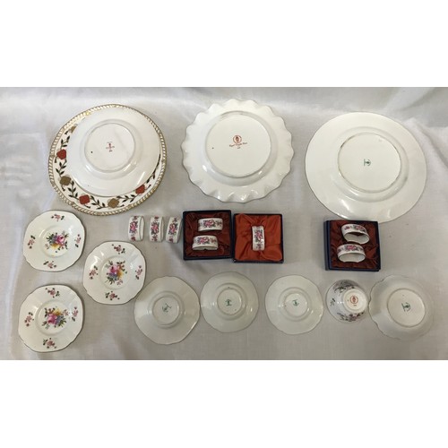 15 - Royal Crown Derby selection. Decorative plates including a Royal Pinxton Roses 26cm d, three other p... 