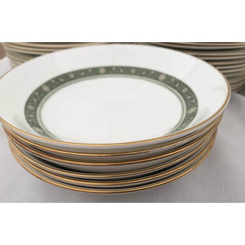 42 - A large quantity of Royal Doulton Rondelay H5004 china to include 12 dinner plates 27cm w, 6 soup bo... 