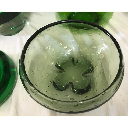 269 - A selection of green glassware to include a mid century Whitefriars bubble glass bowl 21cm d x 10.5c... 