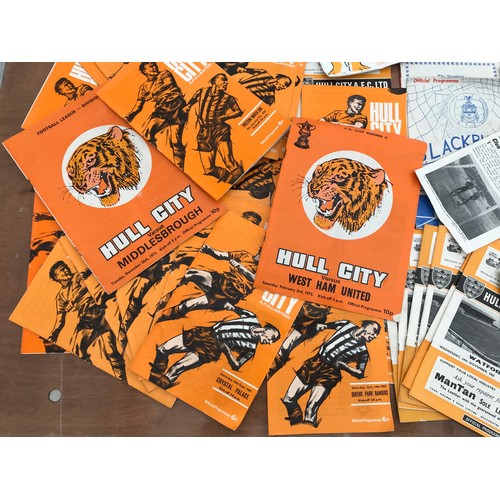 902 - A collection of football programmes to include Hull City home and away seasons 66/67 and others, tog... 