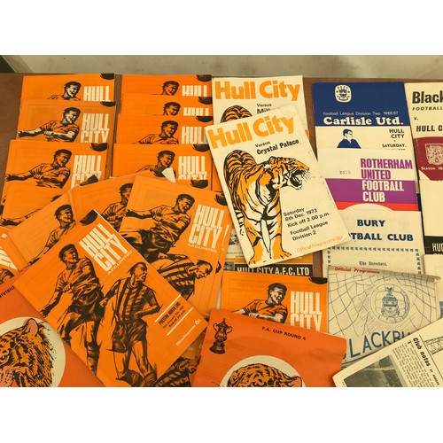 902 - A collection of football programmes to include Hull City home and away seasons 66/67 and others, tog... 