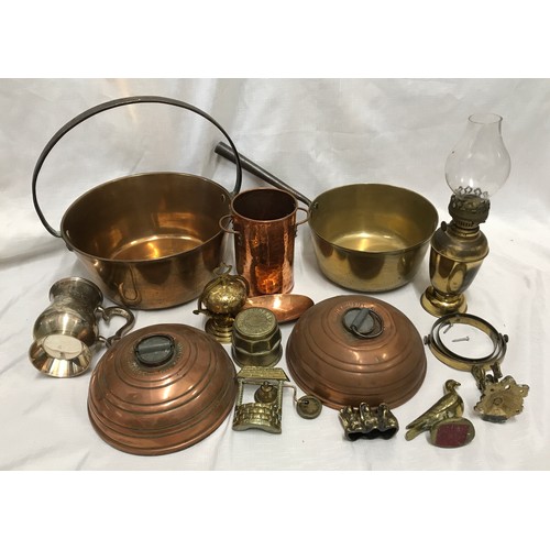 944 - Copper and brassware, large and small jam pans, two copper bed warmers, oil lamp with gimble mount, ... 