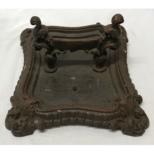 1513 - A collection of cast iron to include three sheep door stops 23.5cm l x 16.5cm w x 6cm, an ornate boo... 