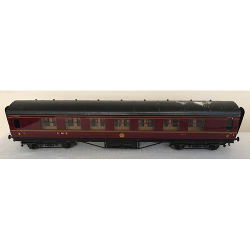 681 - An exley 0 gauge scale model tinplate Corridor Coach LMS 2771.