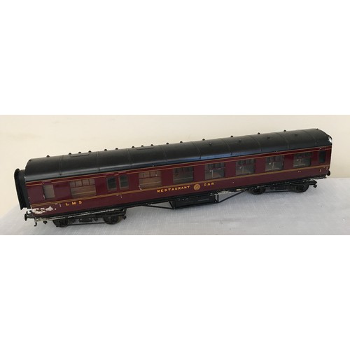 682 - An Exley 0 gauge scale tinplate model Restaurant Car LMS 41.