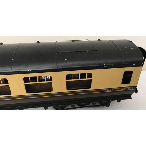 685 - An Exley 0 gauge scale model of Corridor Coach, Great Western First 8052.