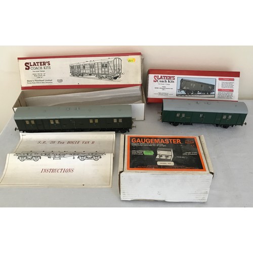 687 - Two Slater 0 gauge boxed scale model kits, SR/BR Bogie Guards Van and 4 wheeled Guards Van together ... 