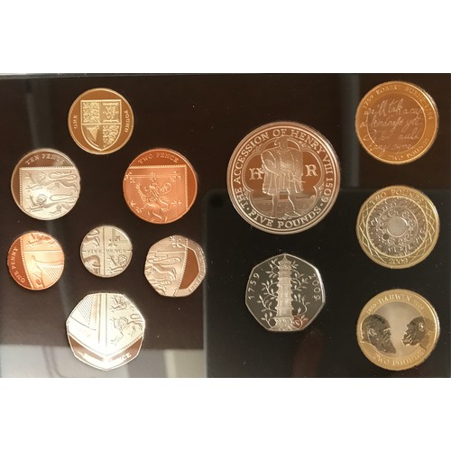 783 - Three boxed Royal Mint Proof Coin collections to include 2008, 2009 with Kew Garden 50 pence and 201... 