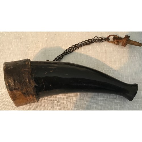 865 - Three gunpowder horns, largest 33cms l, 28cm and small 13cm length.