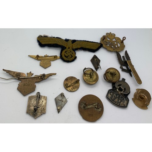 899 - Military badges, buttons etc to include German, F.A.F., L. hallmarked silver A.R.P., Resurgam 1940, ... 