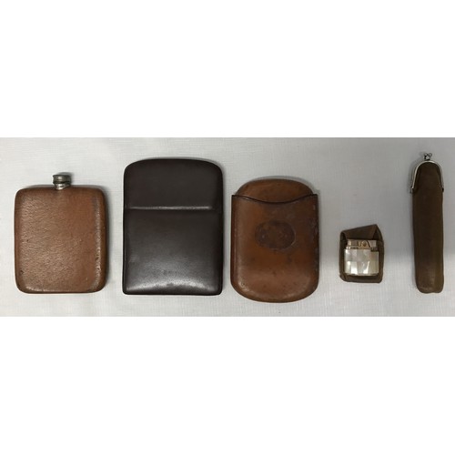 911 - A Gentleman's collection to include 3 x leather cigar cases; one single with metal clasp, one dark b... 