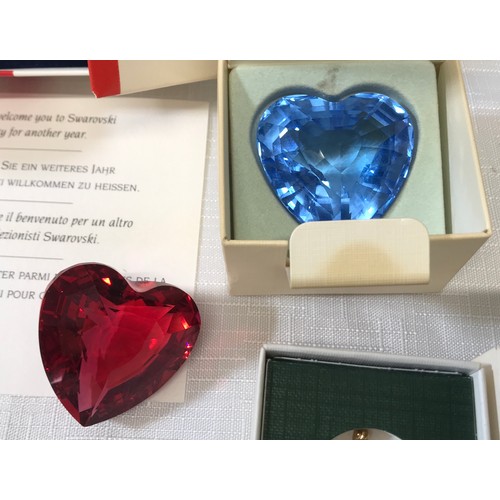 100 - Swarovski crystal collection. 2 x Crystal Memories roses with boxes, 3 hearts, clear crystal blue an... 