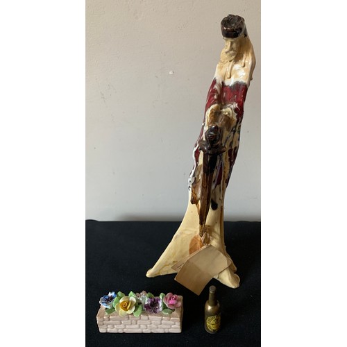 61 - A Foldhay ceramic figure of King Arthur by Sarah Block 33cms h 170/200 together with a Royal Adderle... 