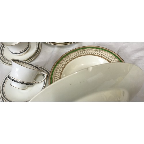 60 - Paragon bone china part tea set, 19 pieces, cake plate 24cms w, 4 cups 8cms h, 4 side plates 18cms w... 