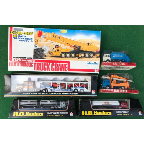 65 - Shinsei diecast vehicles to include W-02 Kato NK-800 Truck Crane, 4164 GMC Tanker Tandem, 4642 Kenwo... 