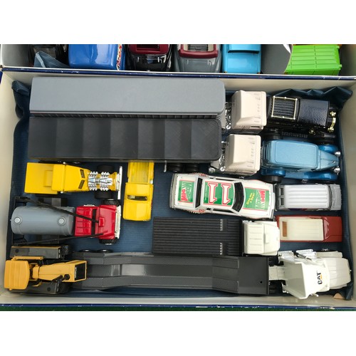 102 - A collection of unboxed diecast toys to include Ertl, Saico, Siku and Hot Wheels. Cond: All in very ... 