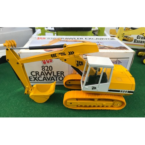 103 - A collection of NZG models to include No. 141 JCB 807 Crawler Excavator, 286 JCB 820 Crawler Excavat... 