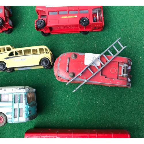 67 - A large collection of Dinky diecast mainly Bus vehicles to include Atlantean Bus x 5, 289 Routemaste... 