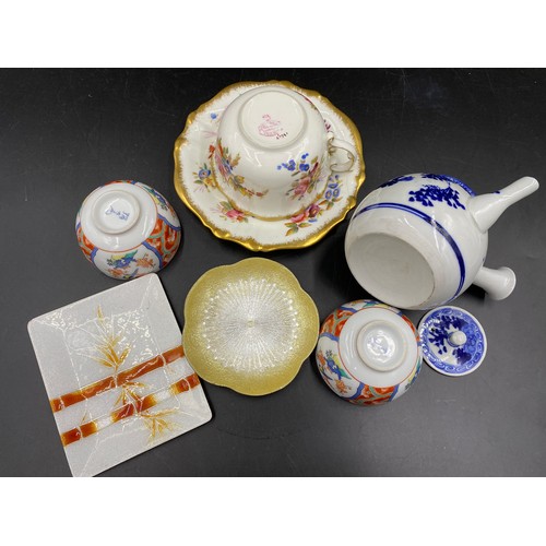 115 - A selection of ceramics to include Masons Mandalay ginger jar, bonbon dish and plate 26cms d plus 1 ... 