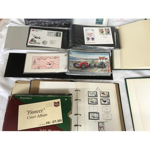 633 - A collection of stamps and First Day covers including Channel Tunnel Philatelic Document, Royal Mail... 