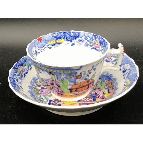 128 - A 19thC part tea service comprising 6 cups, 6 saucers.