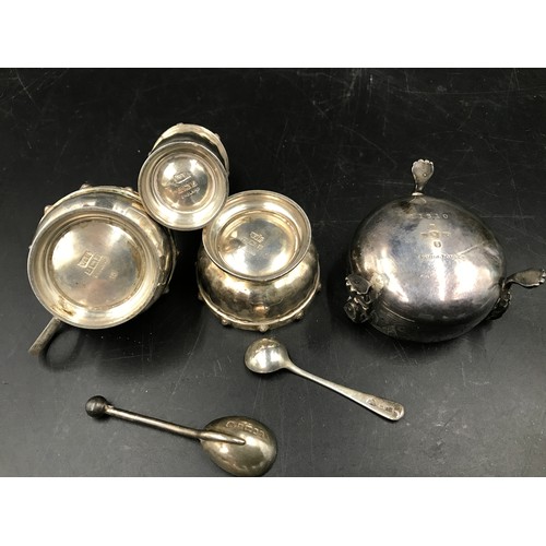 526 - Hallmarked silver condiment set Walker and Hall, Birmingham 1967 and a Elkington and Co silver plate... 