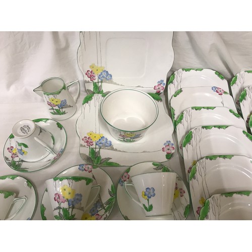 88 - Heathcote China floral decorated tea set, The Lea design, 10 cups 7.5cms h, 11 saucers 14cms w, 12 s... 