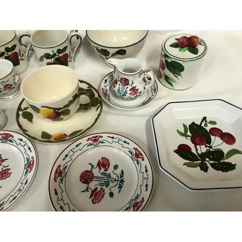 90 - A selection of Villeroy and Boch Dresden pottery and one Old Staffordshire ware preserve pot.