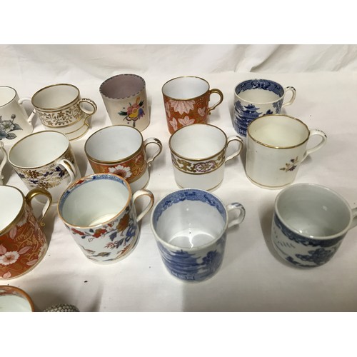 91 - Collection of 18th, 19th and early 20thC coffee cans and cups, floral, gilt, blue and white. Most un... 