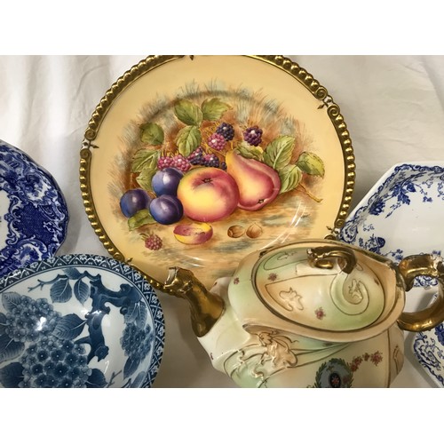 113 - A selection of ceramics to include: Aynsley fruit plate 26cms d, a child's Wedgwood tea set comprisi... 