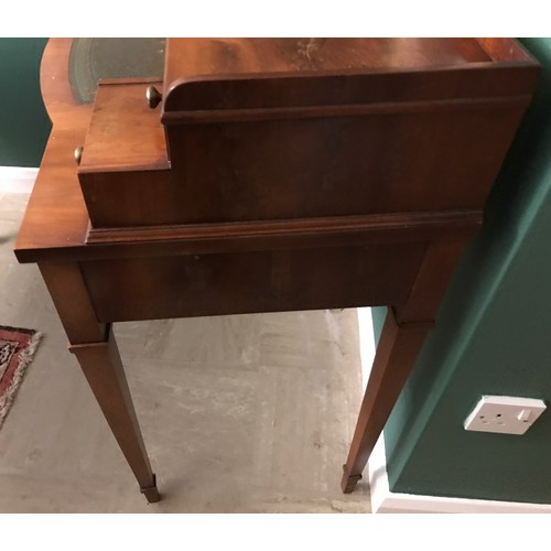 1268 - Reproduction walnut desk, shelf and drawers to top, green leather inlet, square taper legs, height t... 