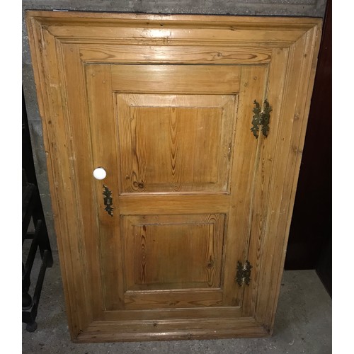 1242 - Large pine corner cupboard, shelved interior. 117 h x 78 w x 38cms d.