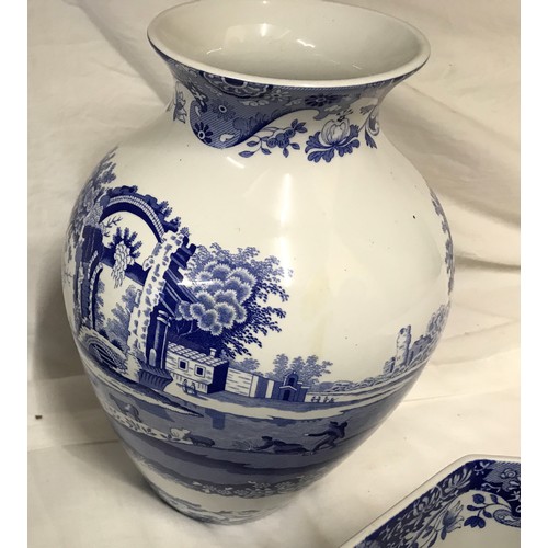 32 - Spode Italian blue and white ware to include lidded jars 22cms, 19cms, 2 x 14cmsh, tall vase 26cms h... 