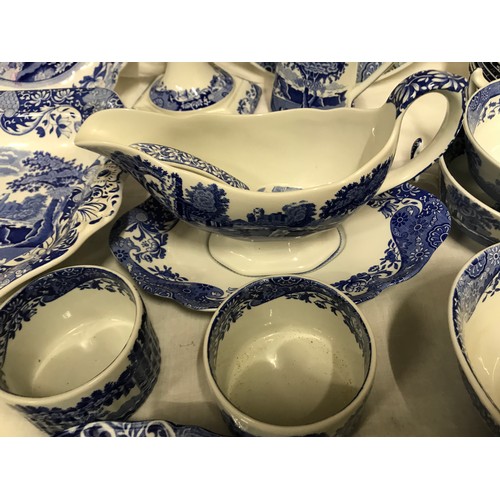 36 - A large collection of Spode Italian blue and white dinner ware to include 35 assorted pieces, cake p... 