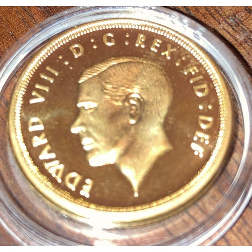 570 - Edward VIII 1936 Pattern gold full Sovereign  Fantasy Piece. 8gms.