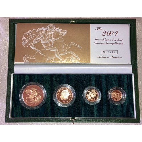 585 - A Royal Mint United Kingdom Gold Proof Four Coin Sovereign Collection set, dated for 2004, with cert... 
