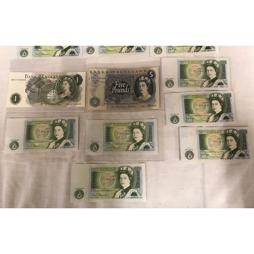 603 - British banknotes comprising one five pound note, 22 x £1 notes D H Sommerset consecutive numbers an... 