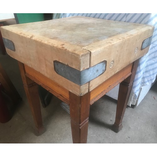 1302 - A square sycamore butcher’s block on oak table base. Block size 62 x 62cms x 16cms h. Overall height... 