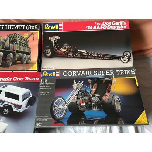 Four Revell modern kits, Oshkosh M977 Hemtt 03012, Don