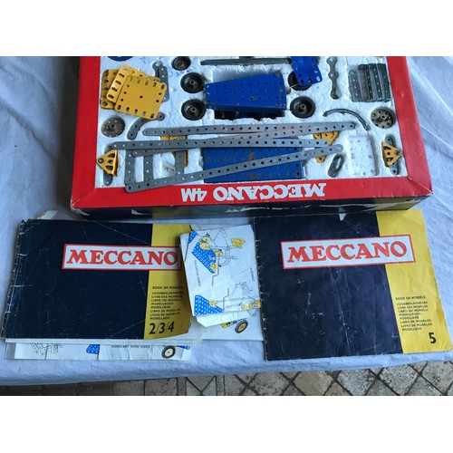 405 - Boxed Meccano 4M with instruction booklet.