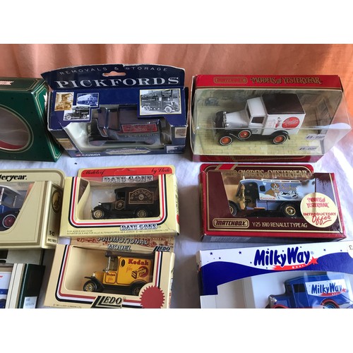 472 - Collection of diecast metal model advertising vehicles, Lledo Days Gone and Promotional models, Matc... 