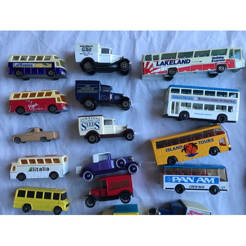 476 - Matchbox and Lesney diecast metal models, buses, coaches and advertising trucks. 43 assorted models.