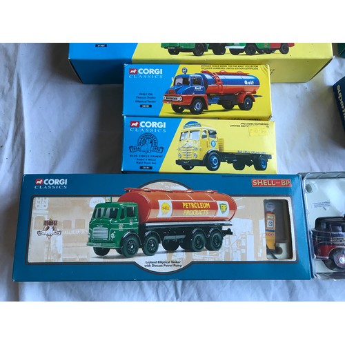 480 - Corgi diecast model trucks and tanker lorries, 12 assorted models, all boxed, Classics, Limited Edit... 