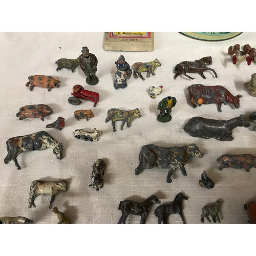 489 - Chad Valley tin plate wind up Ladybird bug with key together with a tin plate wind up horse and 14 w... 