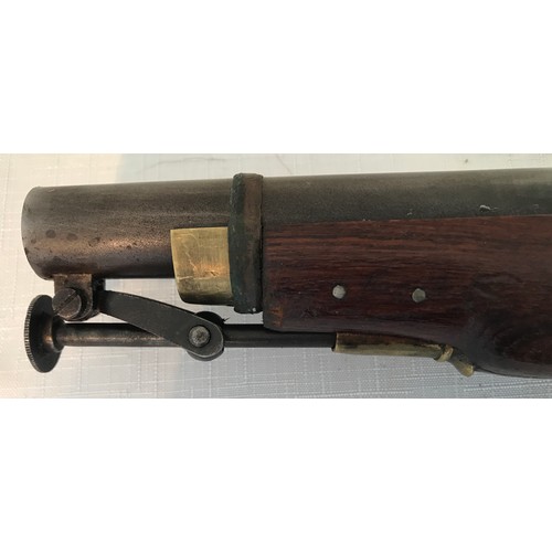 676 - Flintlock pistol with round 8.5'' barrel, fitted steel ramrod on swivel, brass furniture, brass grip... 