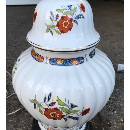 521 - Two table lamps, one white marble effect approx 43cms h, one Chinese pottery floral pattern approx 4... 