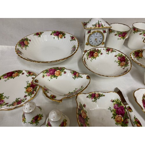 203 - A quantity of Royal Albert 