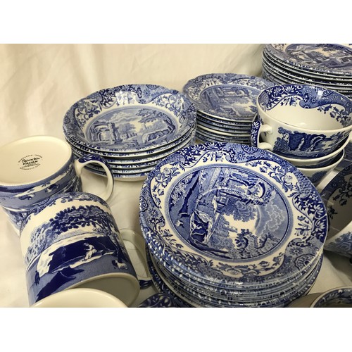 190 - Spode Italian blue and white tea and dinner ware, 67 pieces comprising: 9 x dinner plates 26.5cm, 3 ... 